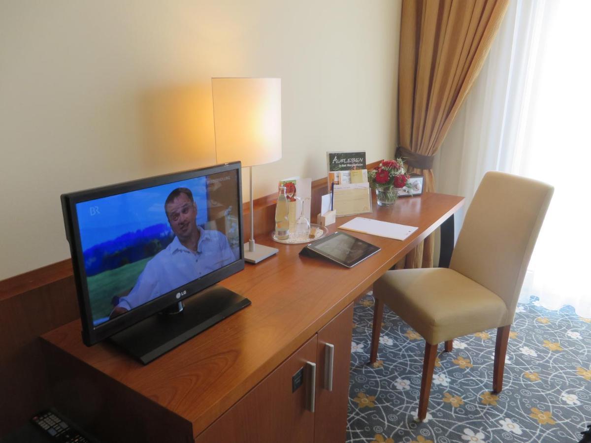 Ringhotel Bundschu Бад Мергентхайм Екстериор снимка
