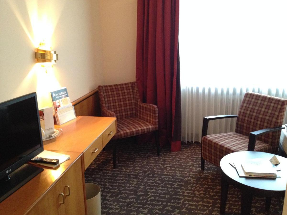 Ringhotel Bundschu Бад Мергентхайм Екстериор снимка