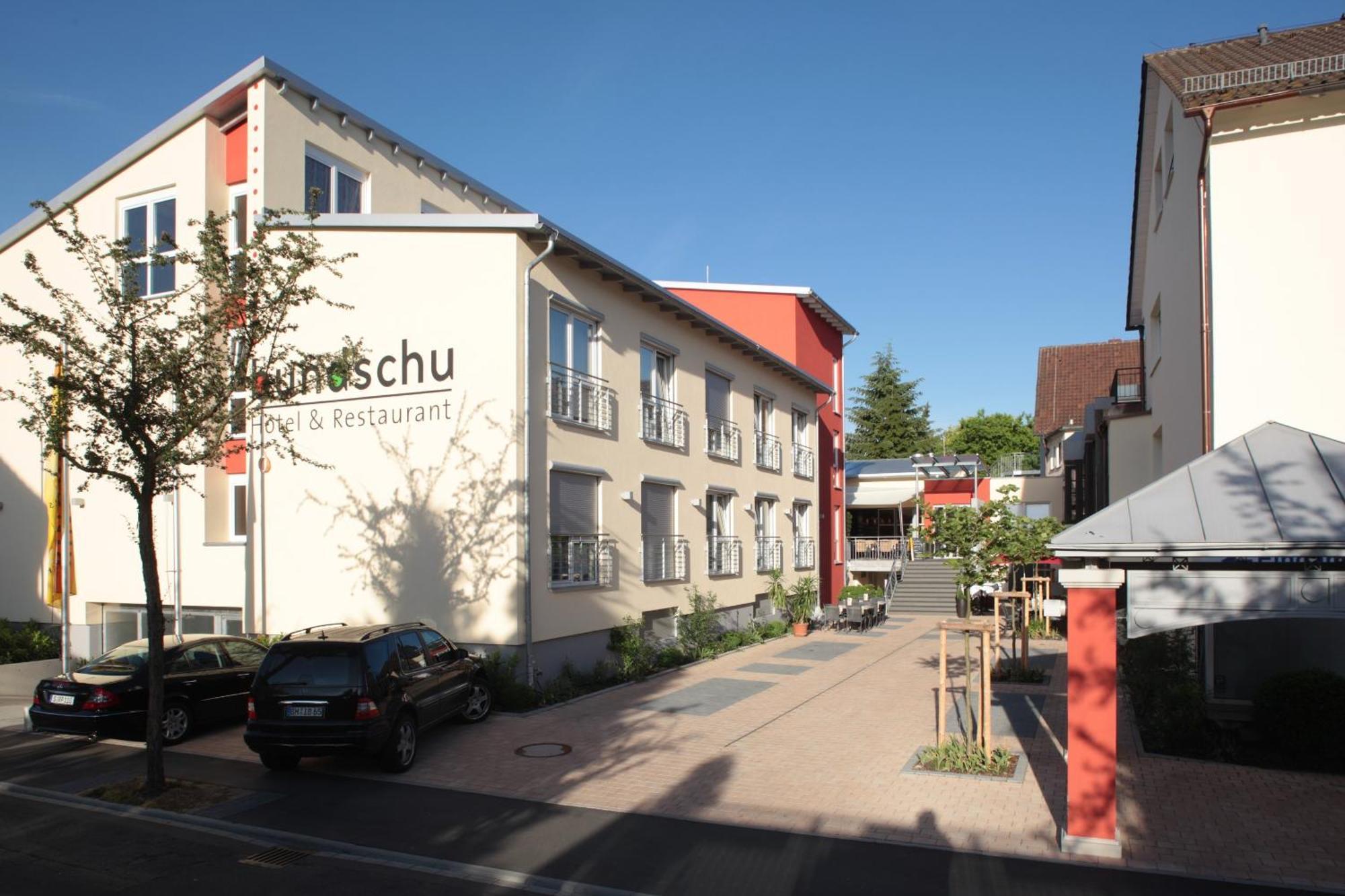 Ringhotel Bundschu Бад Мергентхайм Екстериор снимка